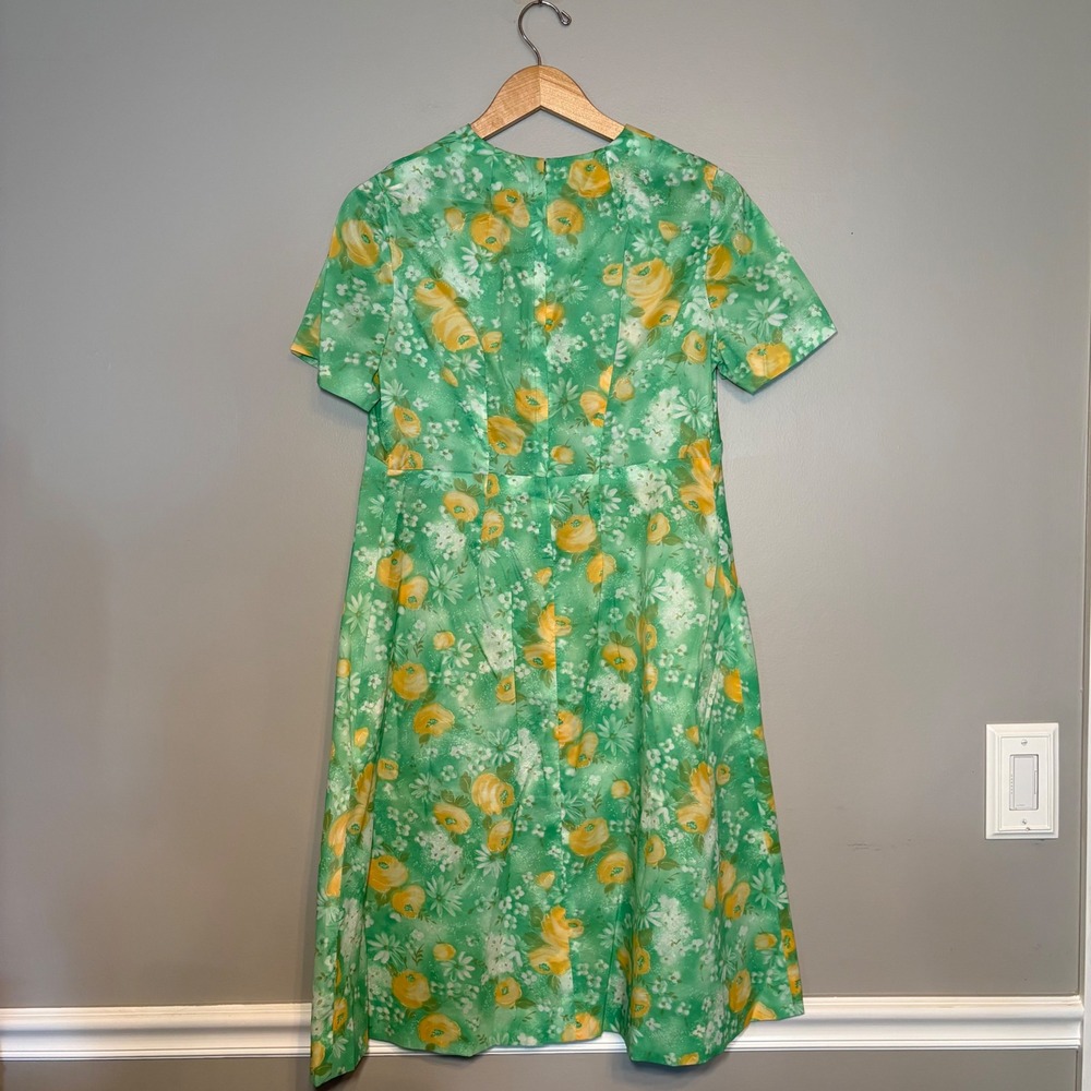 VTG 70s Hand Sewn Green Floral Dress Short Sleeve Yellow Rose Daisy Print Retro